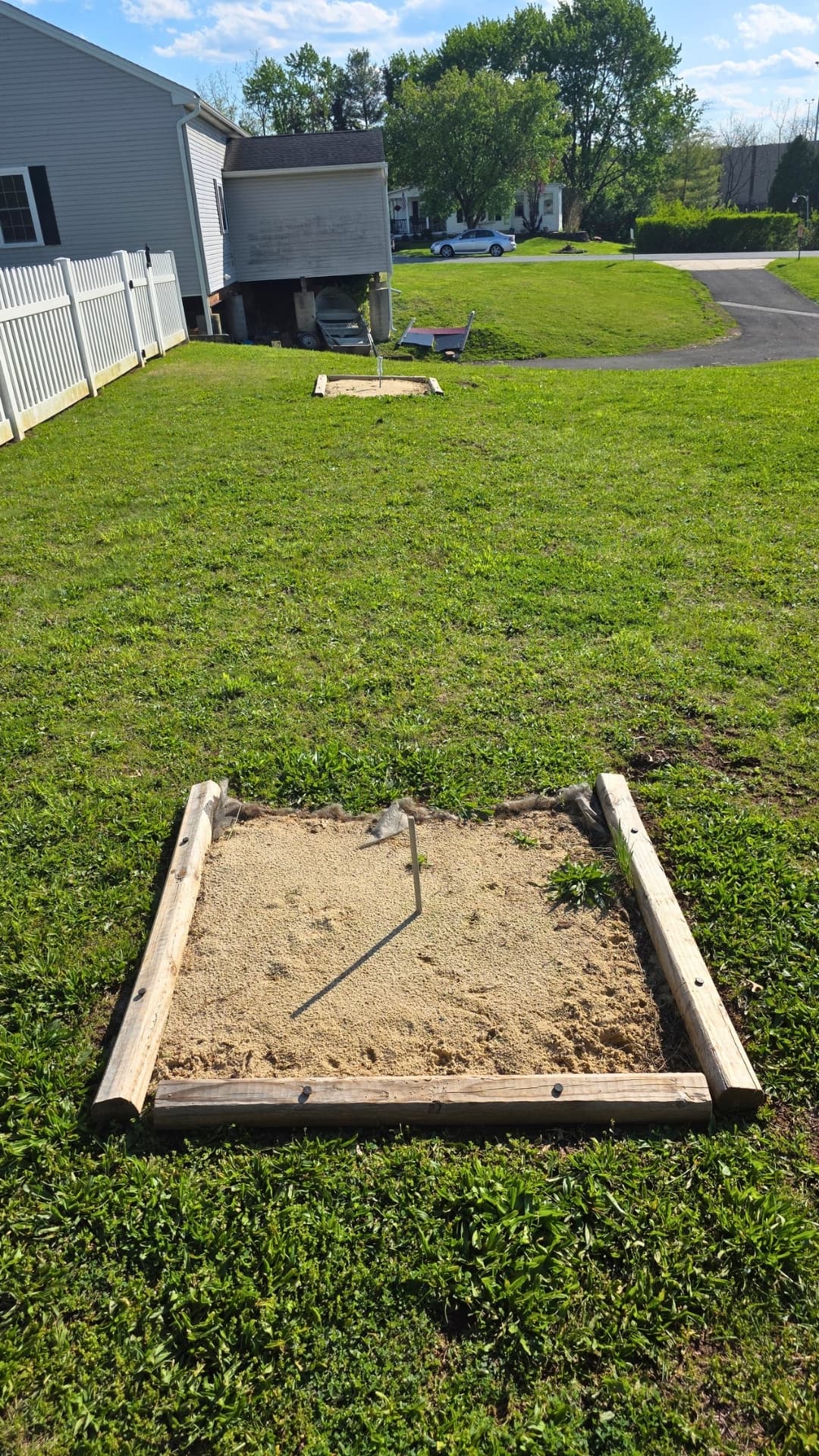 Horseshoe pit